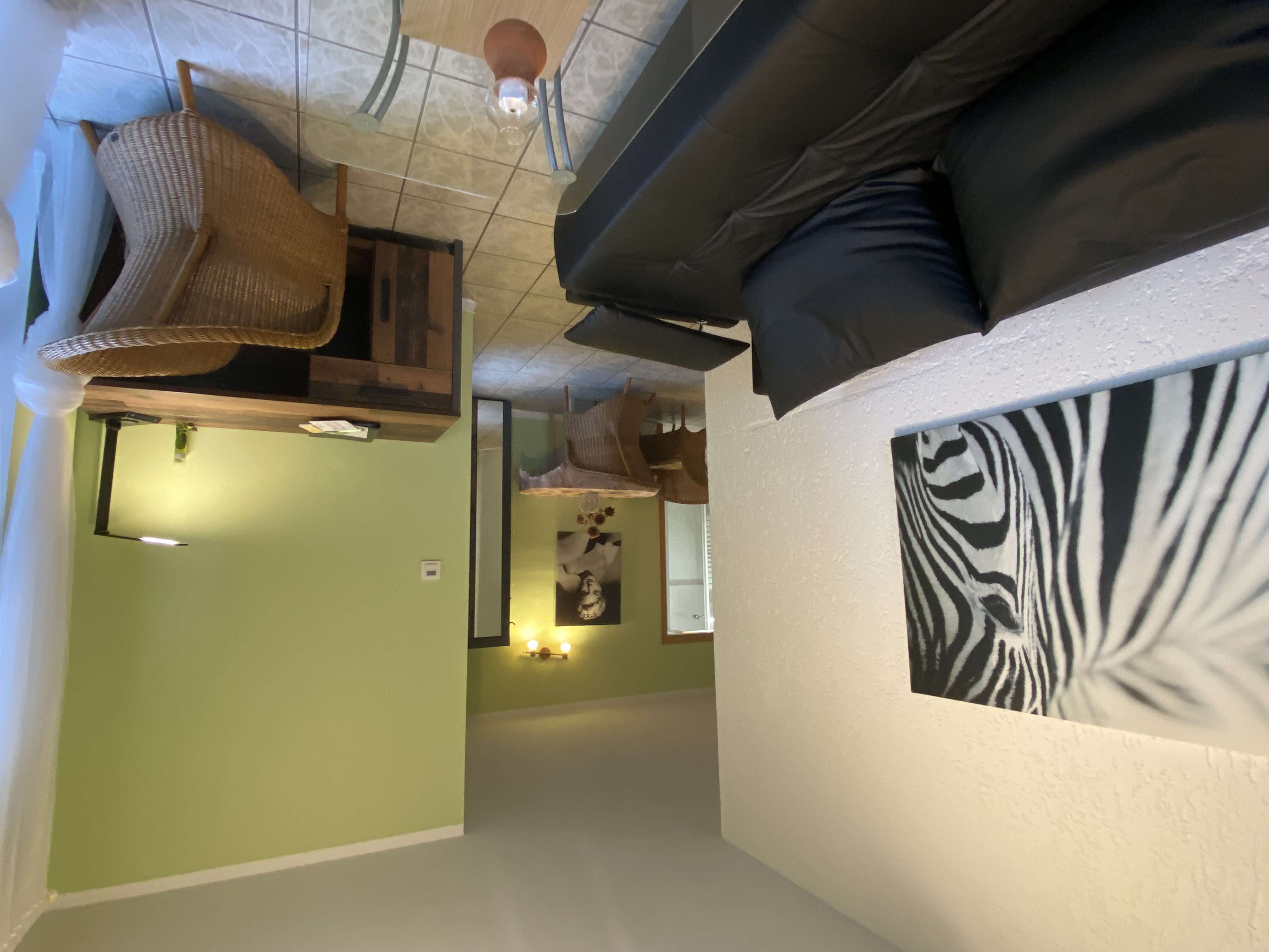 8801ACD8 8A9D-407F-8BBF-70A80F5209B8.JPG